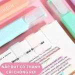 Nắp cài chống rơi của bút highlight tiện ích