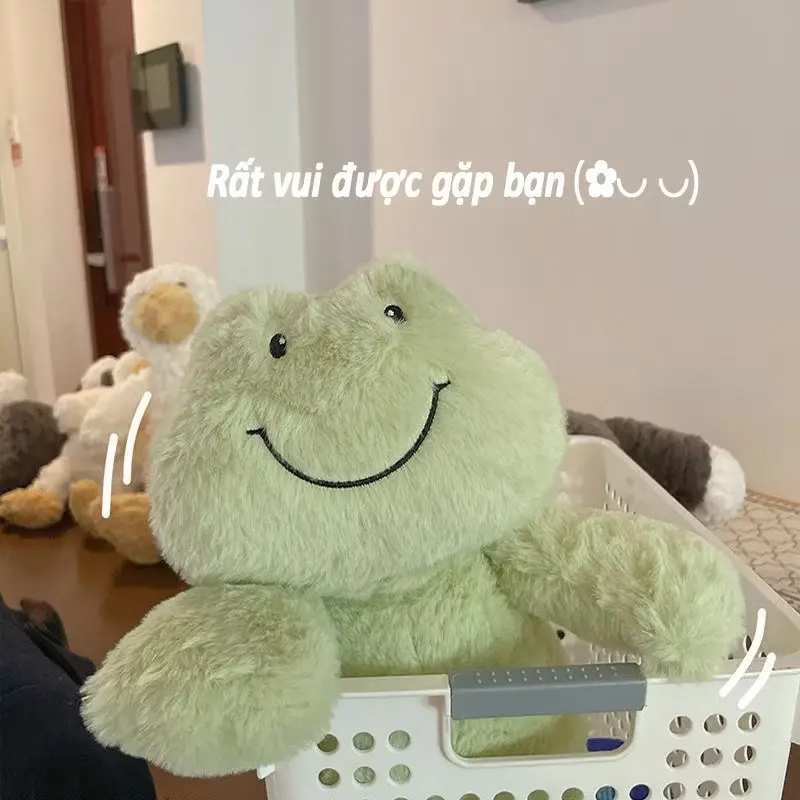 Gấu bông dễ thương hình ếch trong giỏ đồ