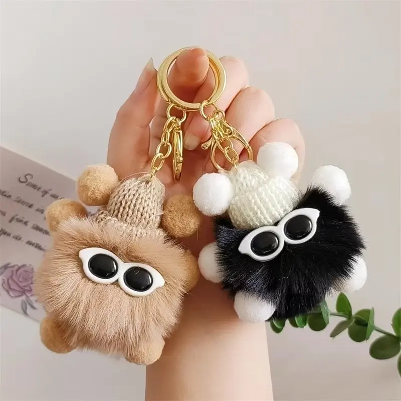 Móc khoá tiểu yêu nâu và đen Móc khoá tiểu yêu bông xù màu nâu đất và màu đen