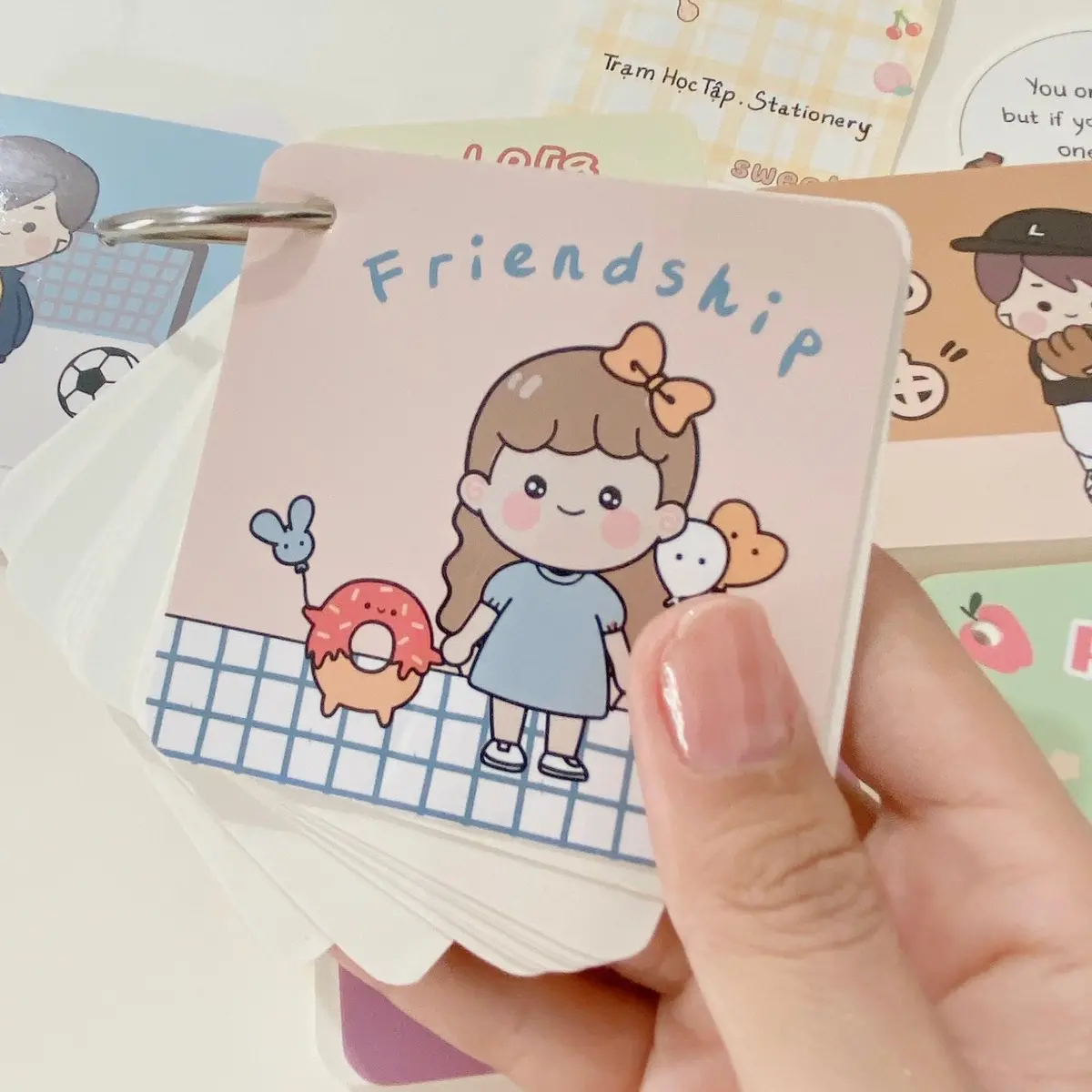 Cận cảnh sổ học từ vựng flashcard chủ đề tình bạn