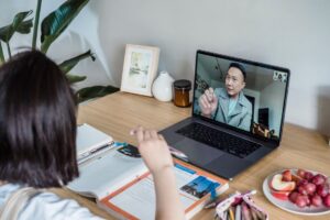 Tự học online có hiệu quả không qua các lớp học trực tuyến tương tác